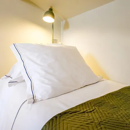 The Riverside House Апартаменты